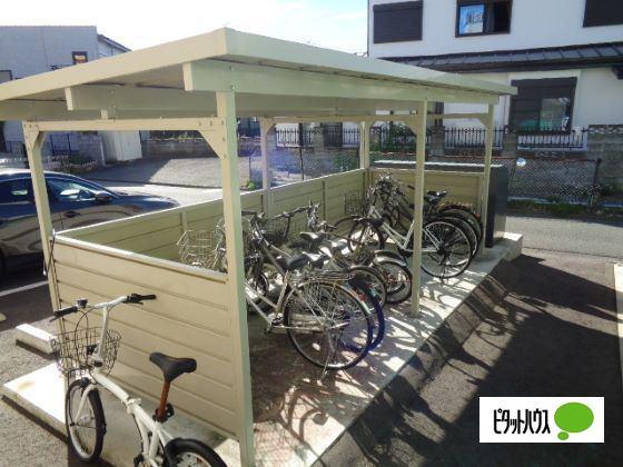 ソワサントゥ ディス長田町A