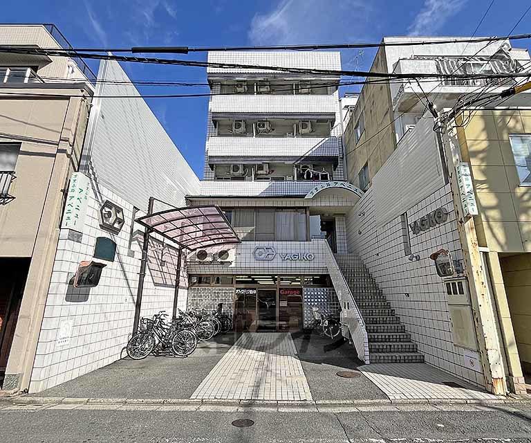 万里小路アベニュー