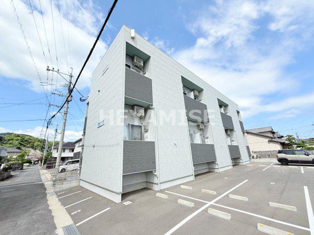 MODERN PALAZZO 戸石BRILLER