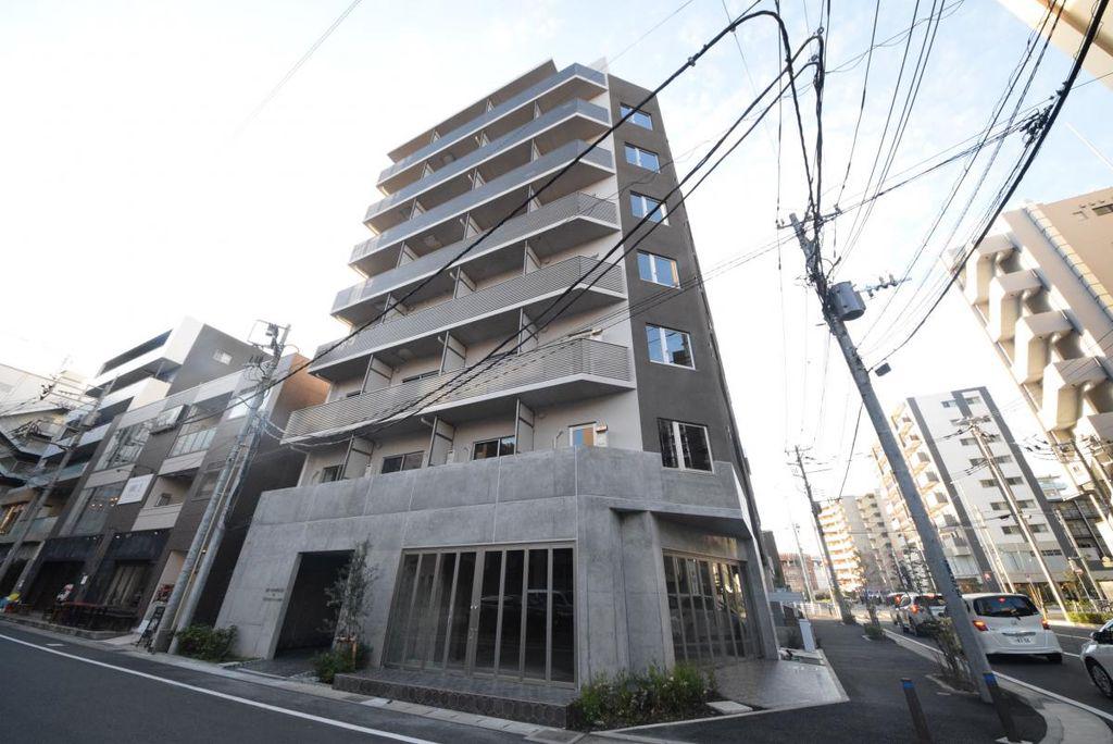 ART APARTMENT IN OOTAKA‐NO‐MORI