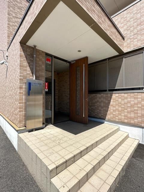 プレゼンス白石