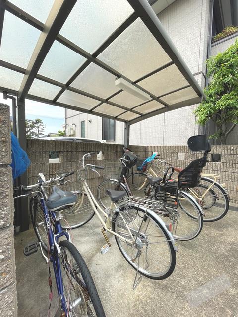 ファミール以和貴