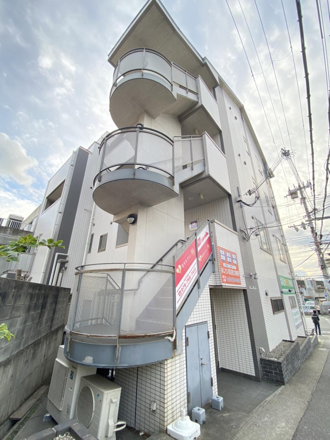 レシア舞子