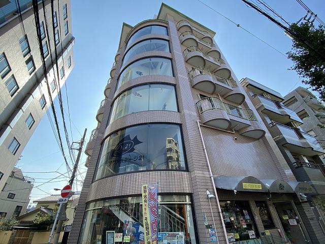アクアステージ
