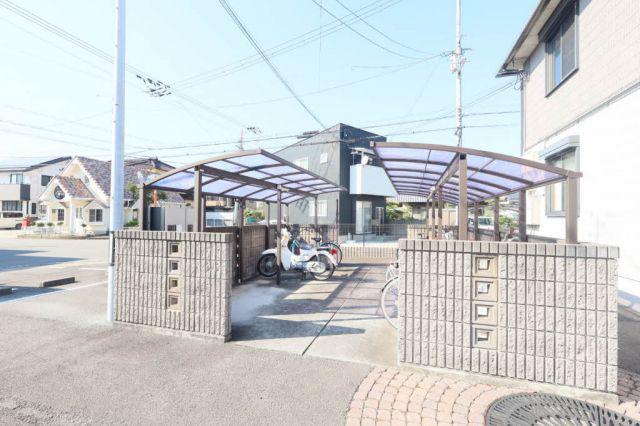シャーメゾン東垣生C棟