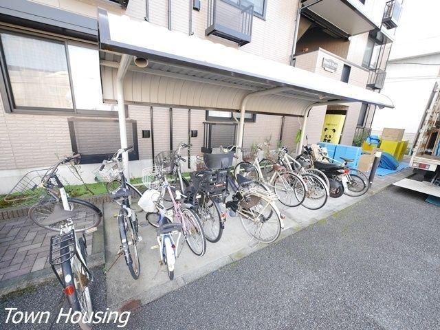 プレスフィールド