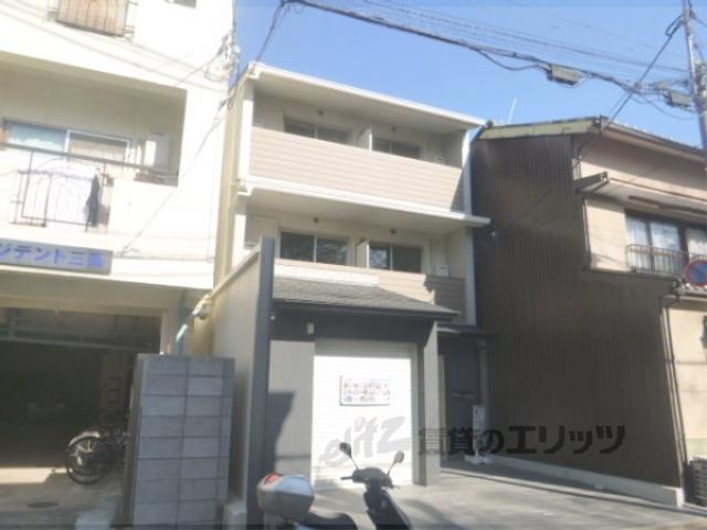 ドーリアNIJO駅東(1K/3階)