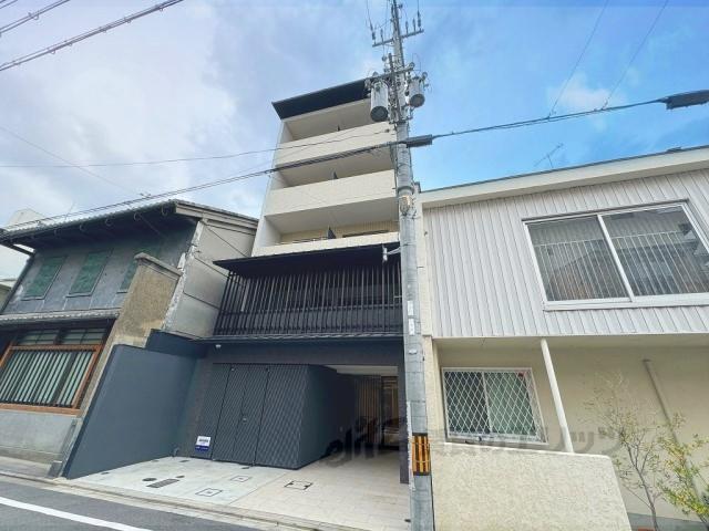 LAFITEKARASUMA