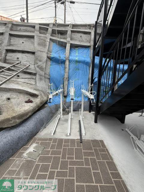 QUIET CRAB HOUSE 鶴見寺谷