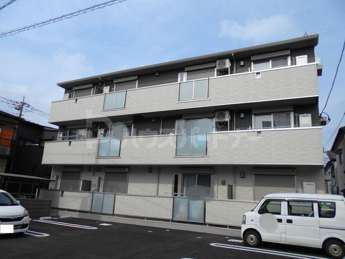 ロイヤルパレスIII番館