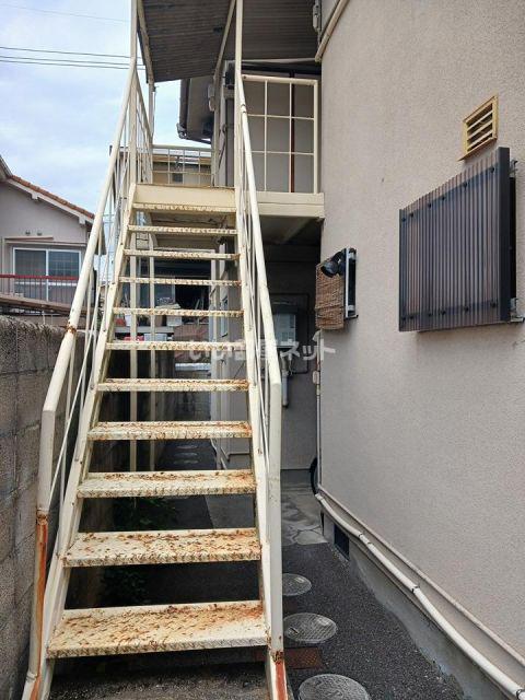 元町アパート