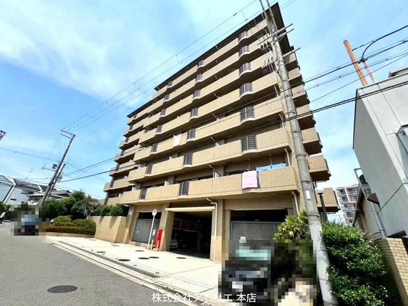 カーサフロレスタ