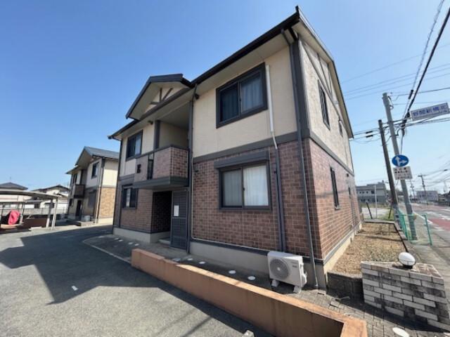 アルティスタE棟
