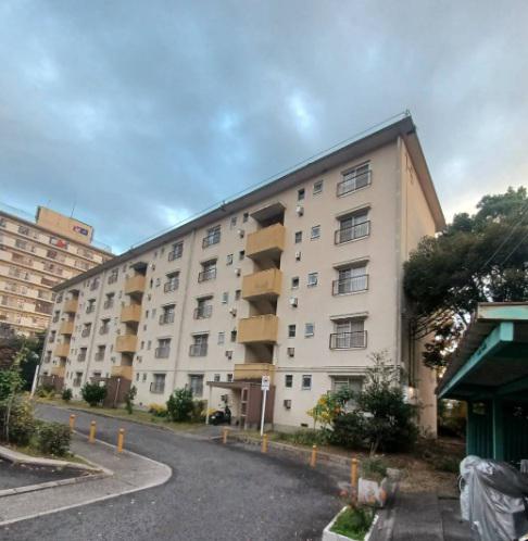 泉北茶山台二丁7-6号棟