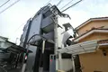 兵庫県尼崎市栗山町の建物