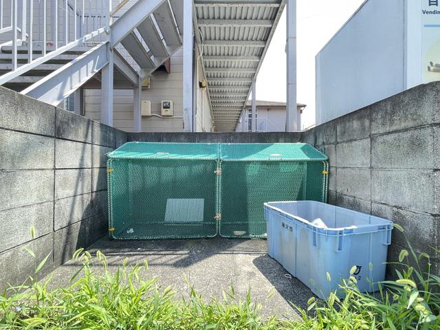 西富ハイツ