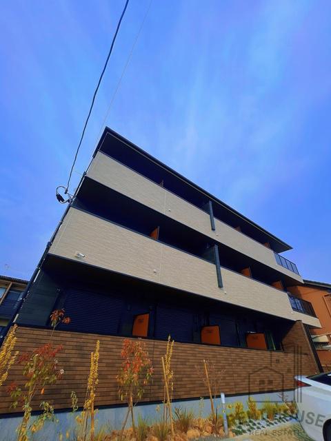 ヒカルサ堺市文珠橋通I(1K/2階)
