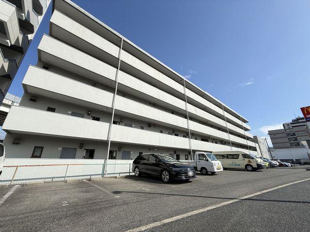 サンテラス府中(2DK/1階)