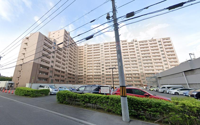 ロイヤルコート大谷地ステーション