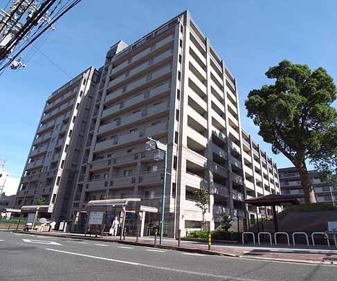エスリード長岡天神