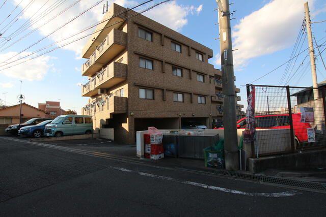 シャルムベルシー