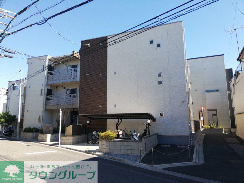 クレイノ荒川