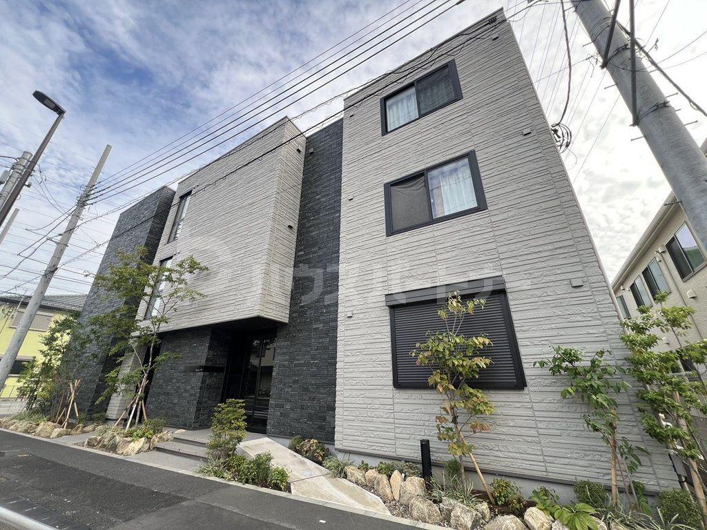 アルバレス六町
