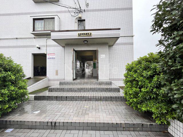 イノベ武蔵砂川