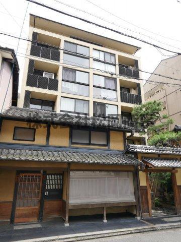 ヴィラスタジオーネ御所南