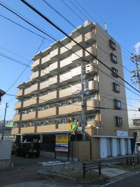 サンピアオカヤス