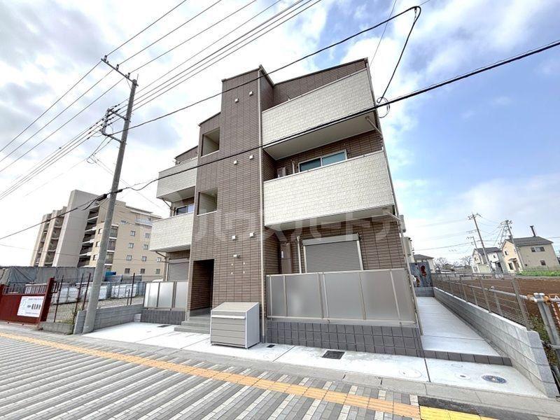 LONGRAIN YASHIO