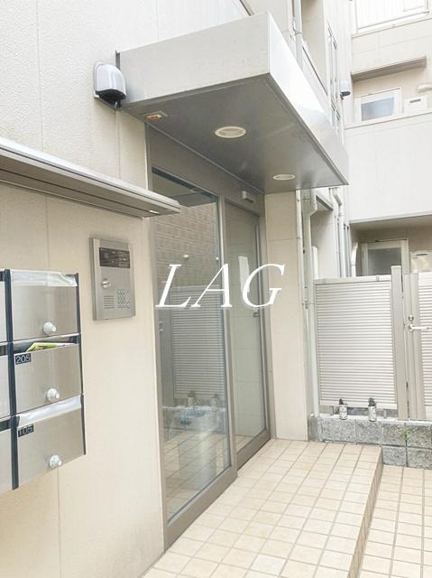 スカイガーデン西新宿五丁目
