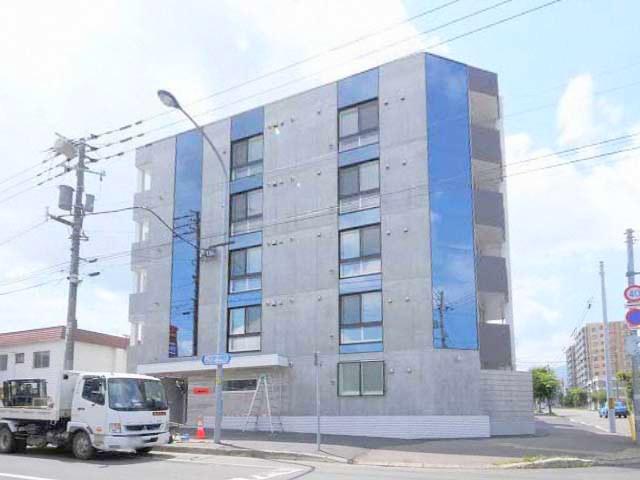 ブランシャールALAIN西町