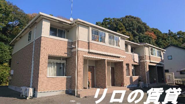 クレストール川島