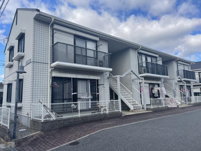 ディアス妻鹿駅前 B棟