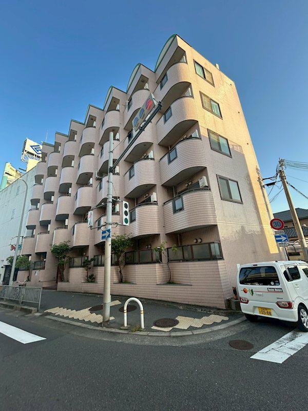 ラフォーレ助松