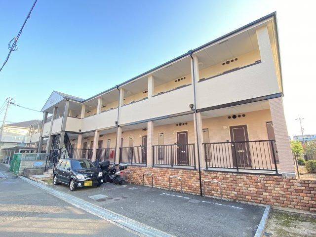 EDEN COURT