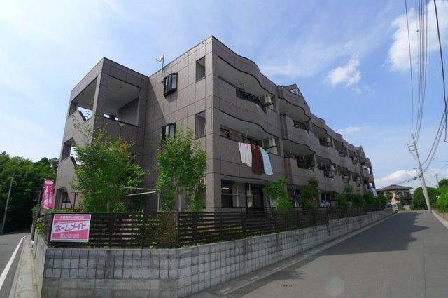 HILLSIDE イースト