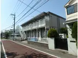 ファミーユ新町