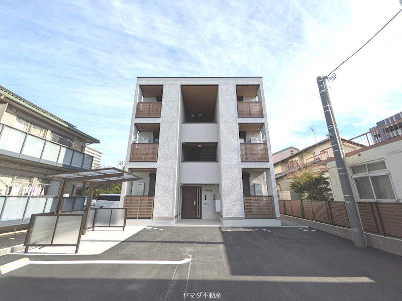 LA MAISON 表町