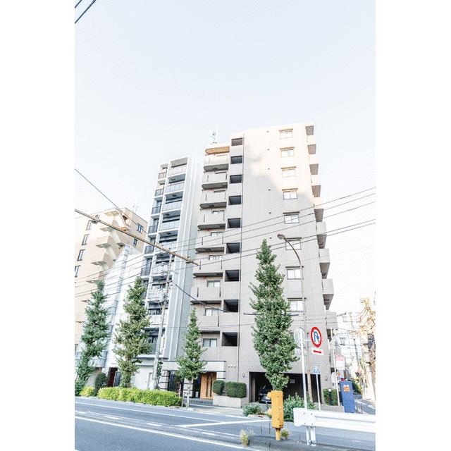 ルーブル旗の台