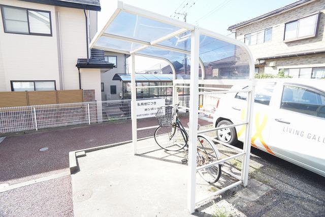 ウェイブリーコート青山 A棟