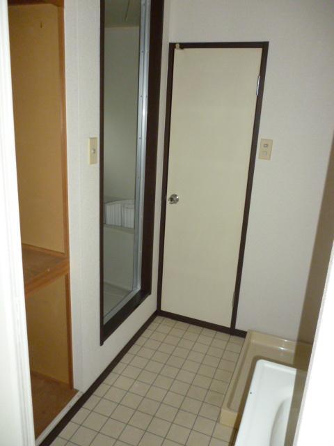 サンライフ中川