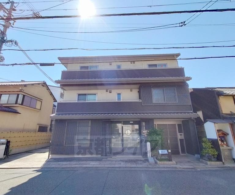 シルクメゾン弾正町
