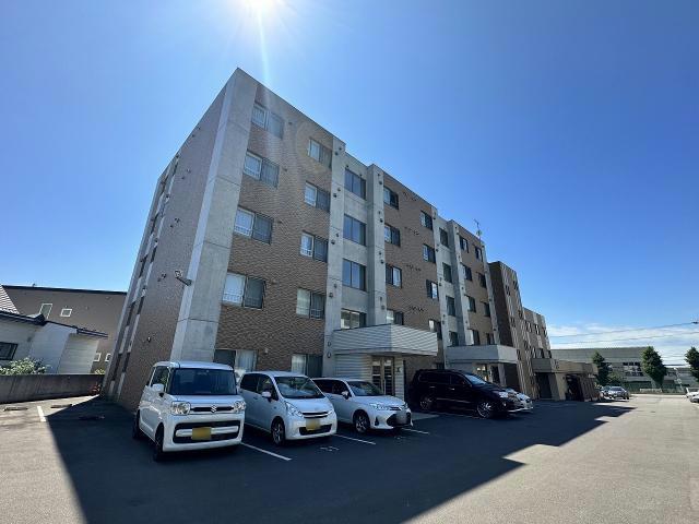 オーエスヒルズ湯川