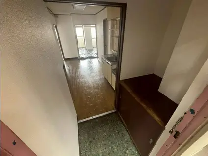 FANCY NAKAHIRO(3DK/3階)の玄関写真