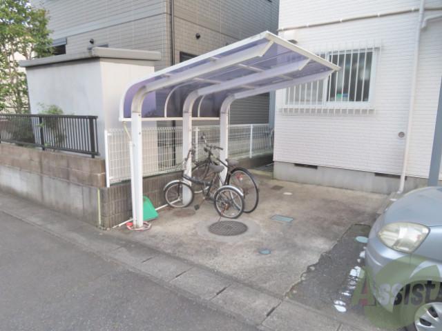 ホワイトヴィラ飯野坂2