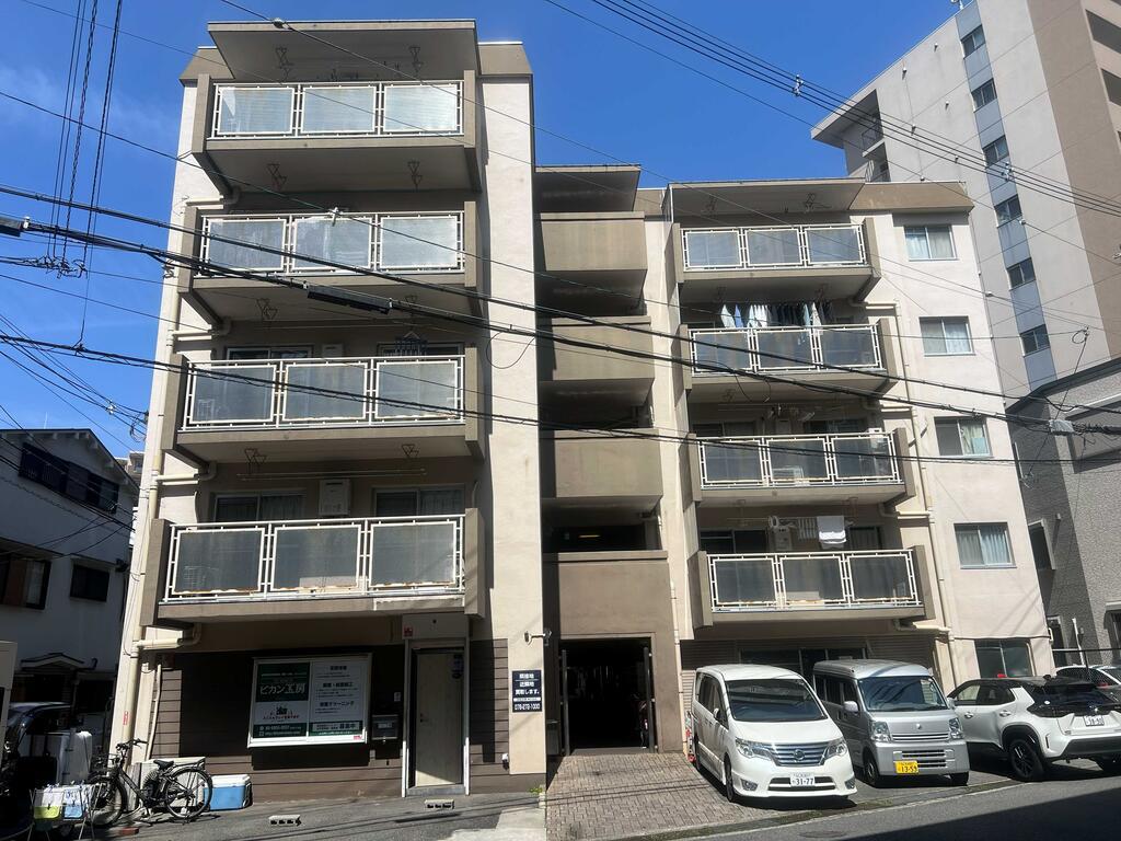 エルパラッツオ京橋