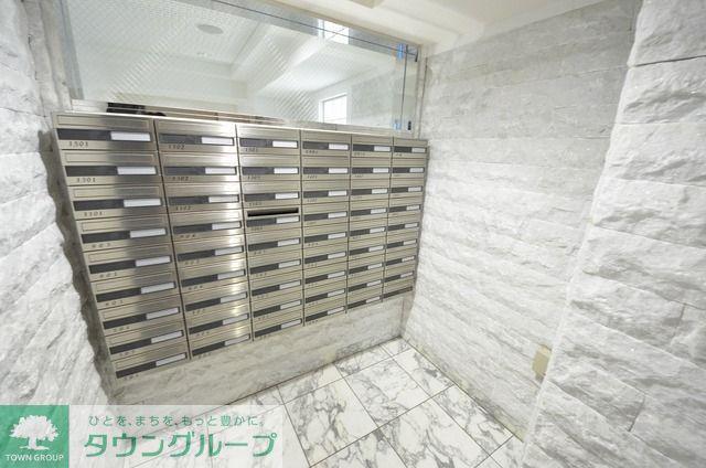 ガラ・ステーション岩本町サウス