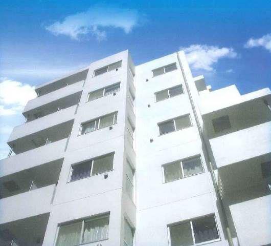 ヴェルト川口並木